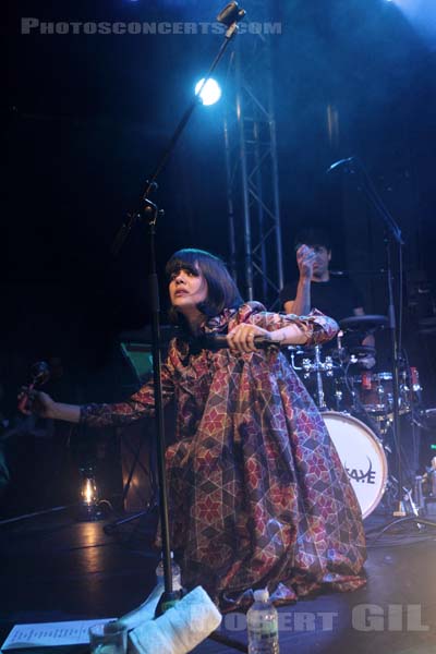 BAT FOR LASHES - 2012-10-04 - PARIS - La Fleche d'Or - 